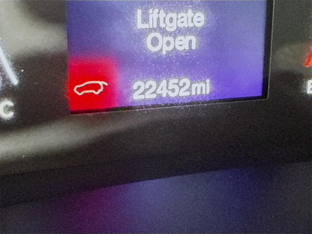 2022 Jeep Compass Latitude photo 3