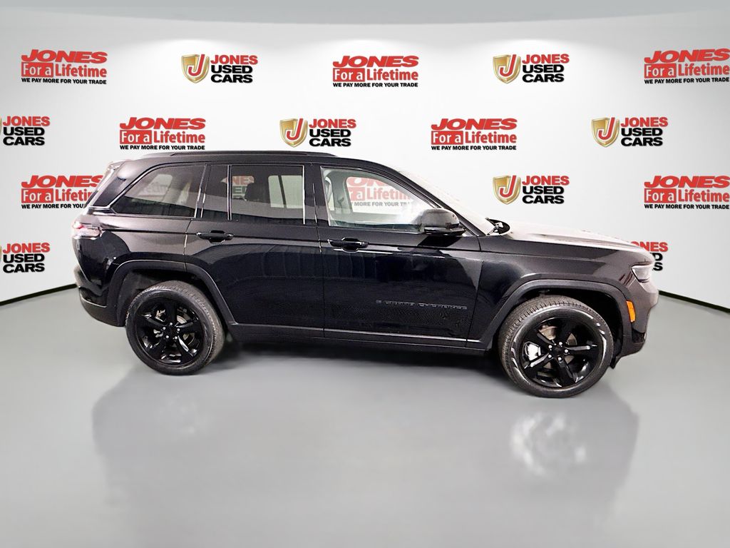 2023 Jeep Grand Cherokee Limited - Photo 17