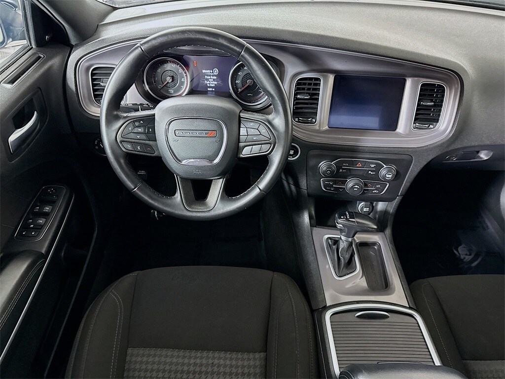 2023 Dodge Charger SXT photo 3