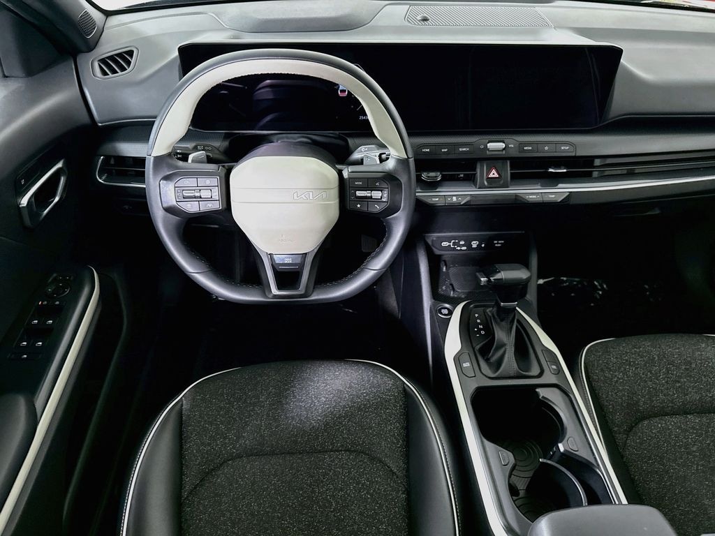 Certified 2025 Kia K4 GT-Line Sedan