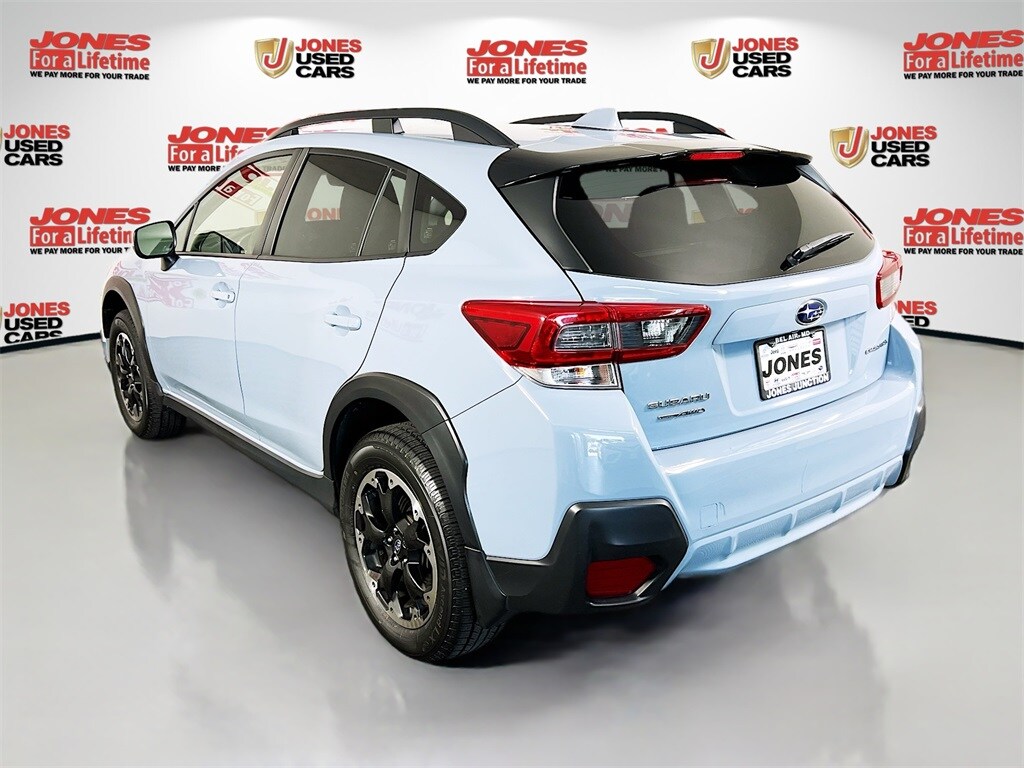 2023 Subaru Crosstrek Premium photo 2
