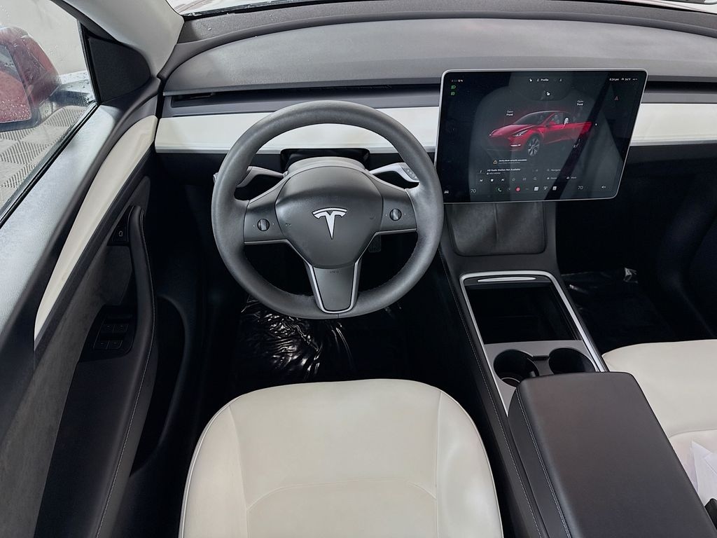 Used 2024 Tesla Model Y Long Range SUV