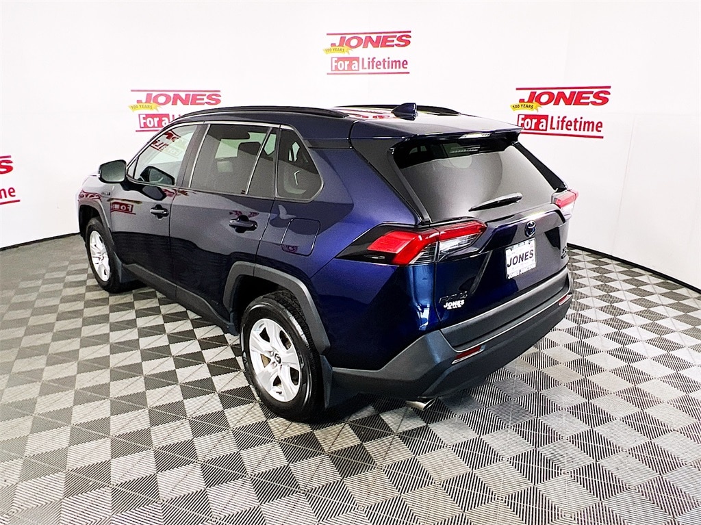 Used 2021 Toyota RAV4 XLE with VIN 4T3R6RFV2MU023939 for sale in Fallston, MD