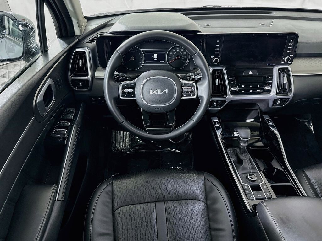 Used 2022 Kia Sorento SX SUV