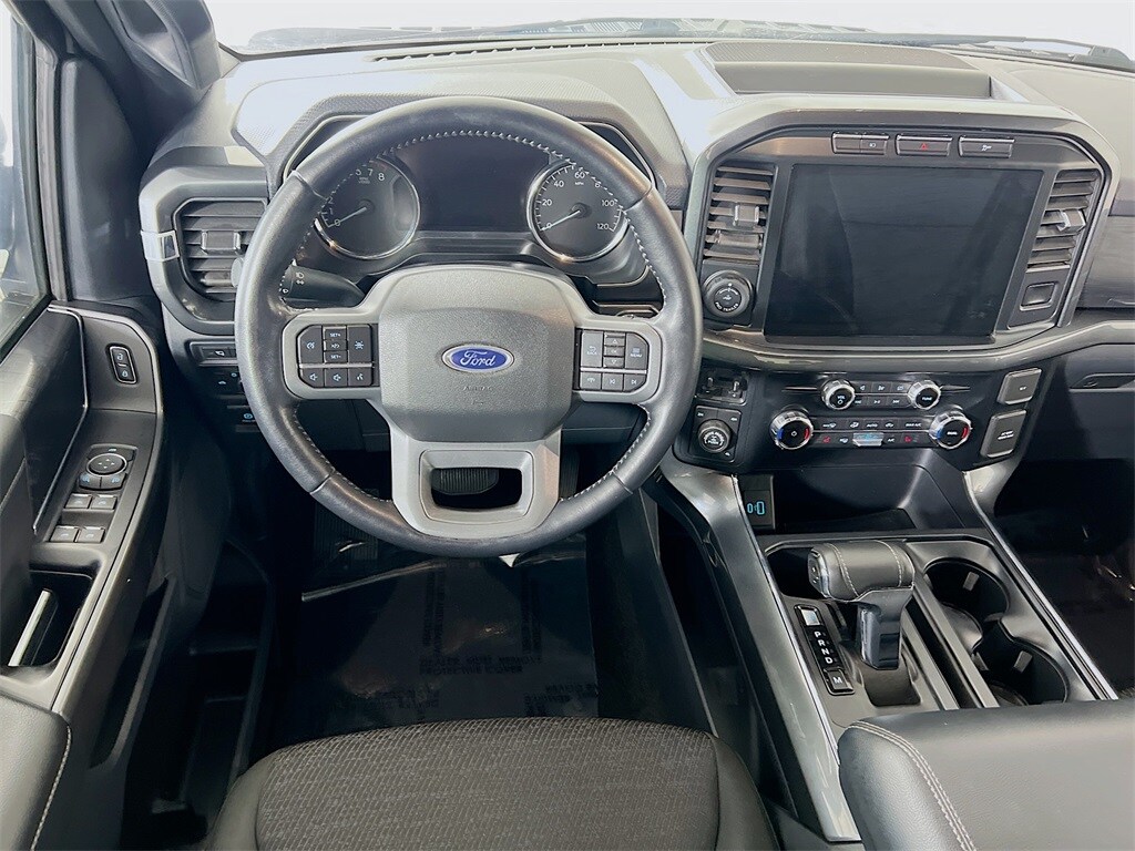2022 Ford F-150 XLT photo 3