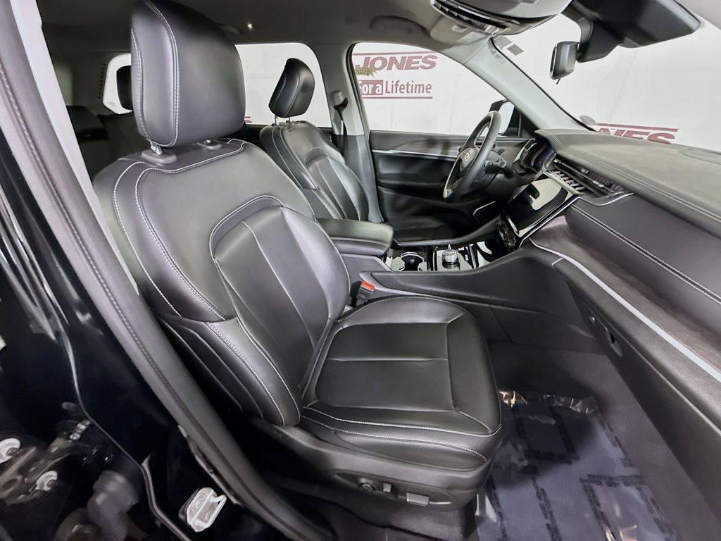 2023 Jeep Grand Cherokee Limited - Photo 32