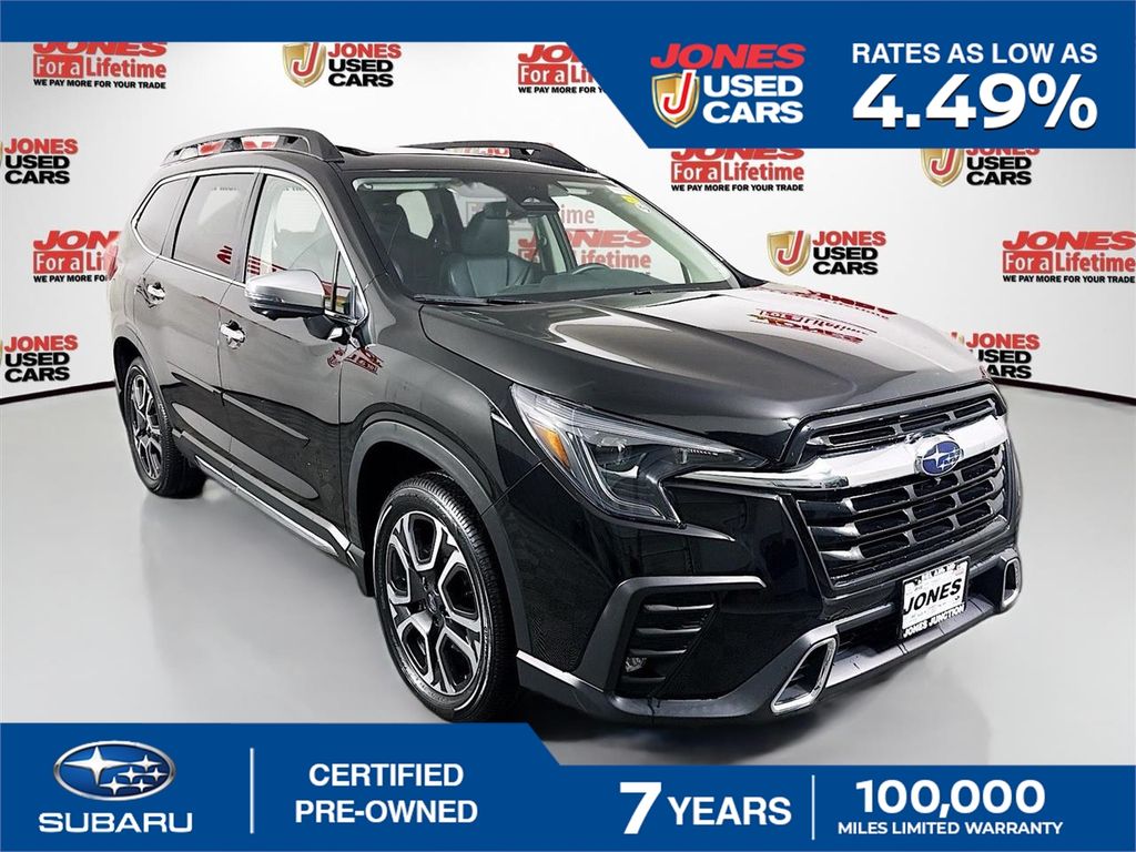 2023 Subaru Ascent Touring's photo