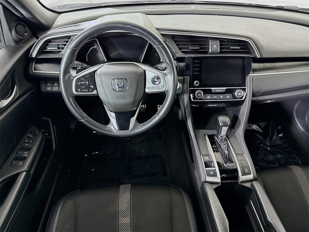 2020 Honda Civic Sport photo 3