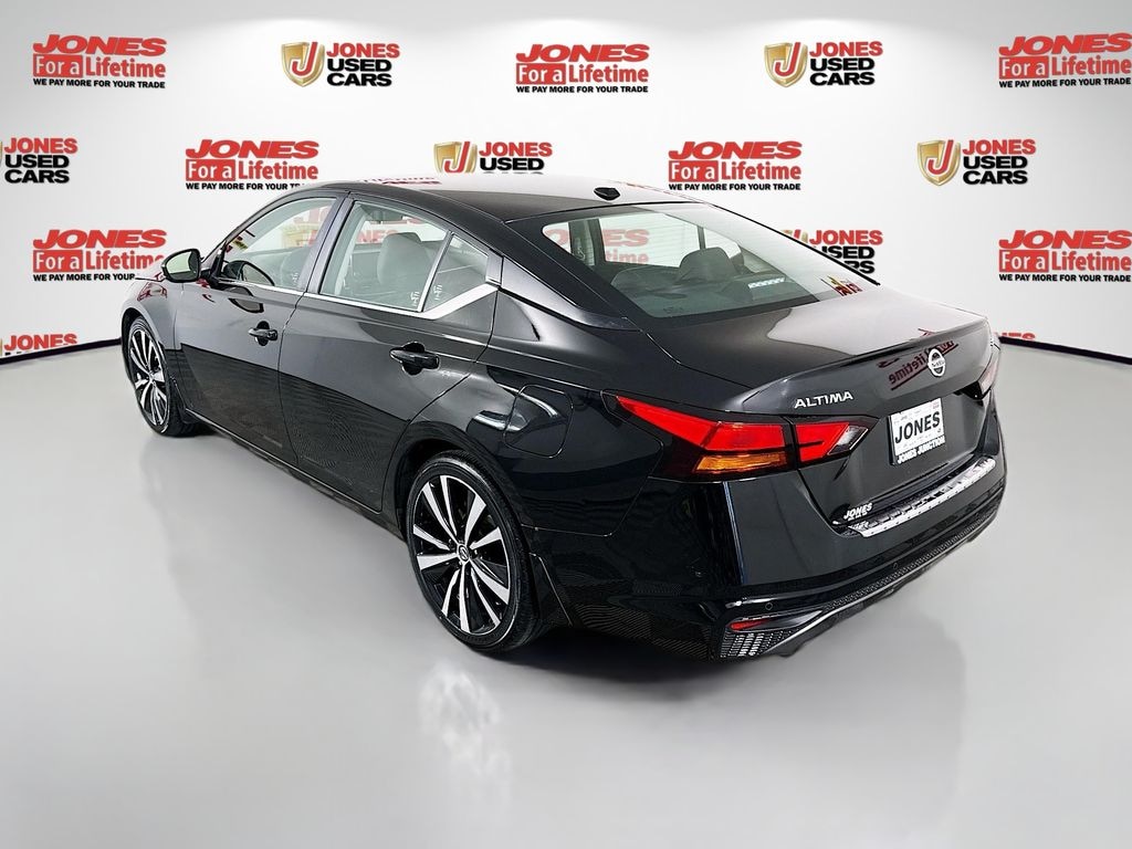 Used 2021 Nissan Altima 2.5 SR Sedan