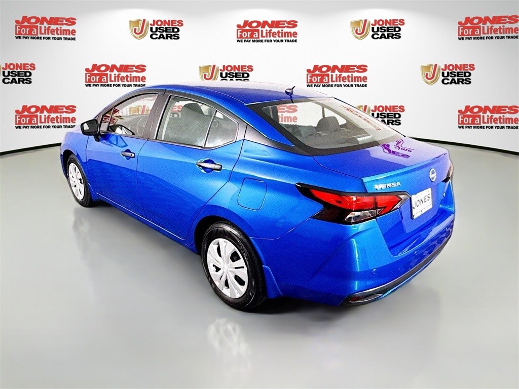 2024 Nissan Versa 1.6 S photo 2