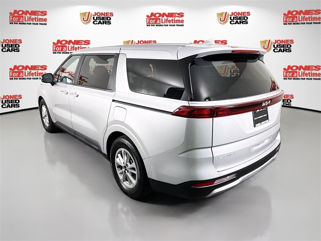 Certified 2023 Kia Carnival LX MPV