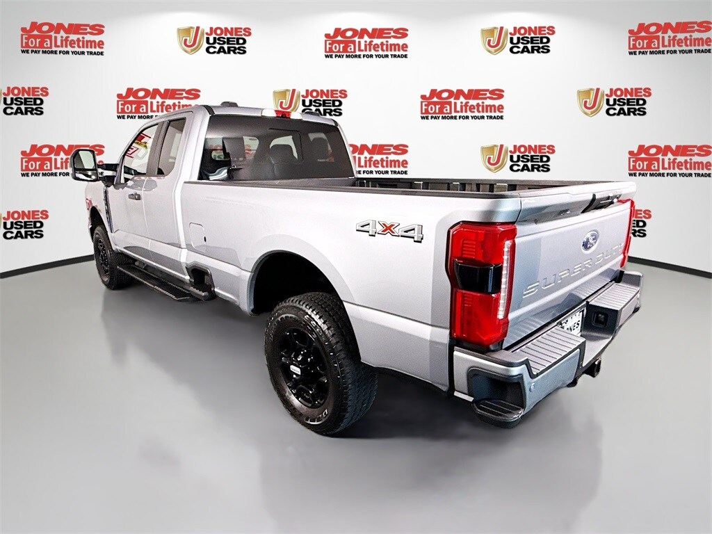 2024 Ford F-250 XL photo 2