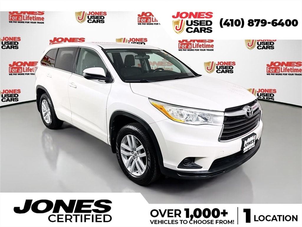 Used 2014 Toyota Highlander LE Plus V6 SUV