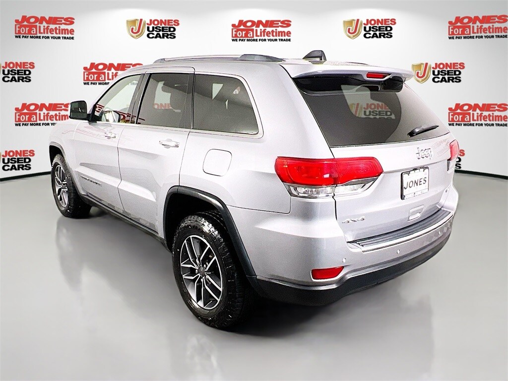 2019 Jeep Grand Cherokee Limited photo 2