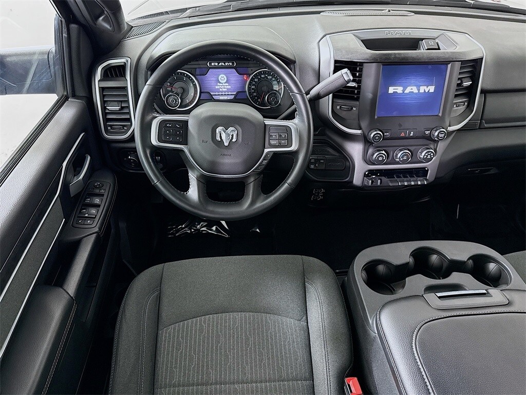 2022 Ram 3500 Big Horn photo 3