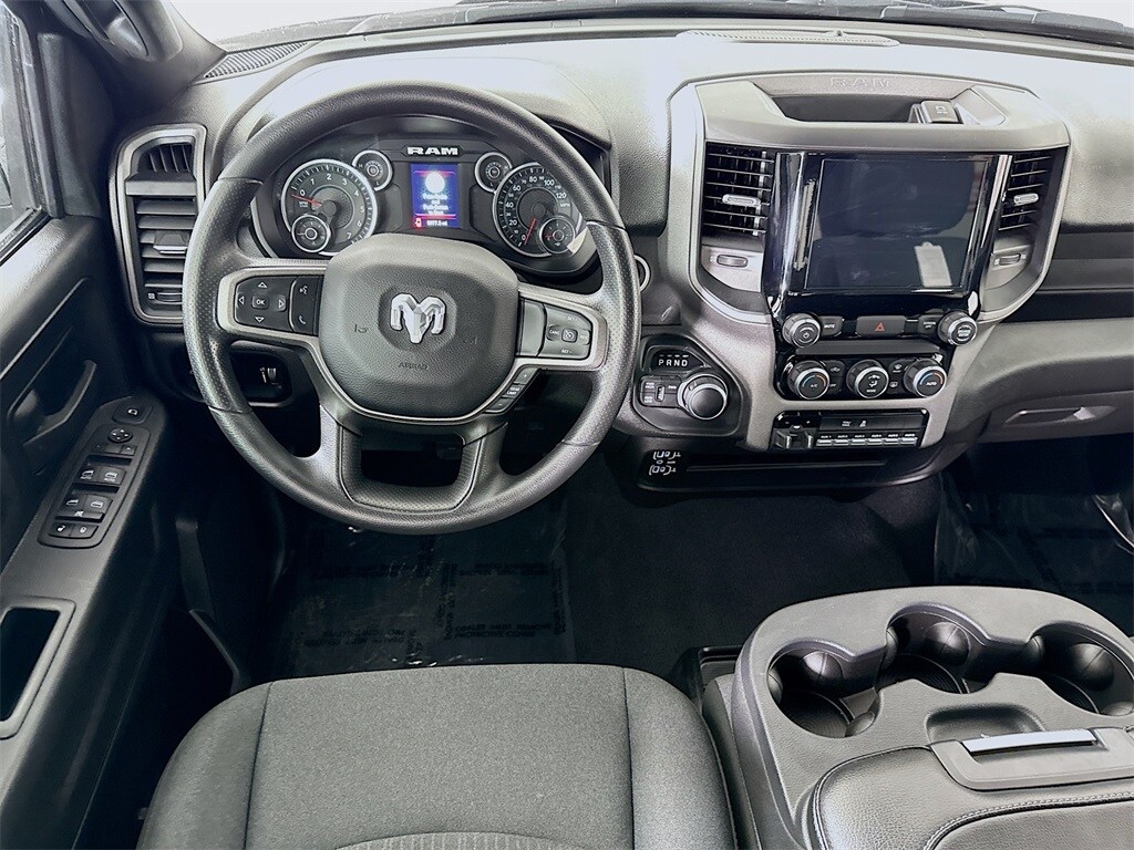 2024 Ram 2500 Tradesman photo 3