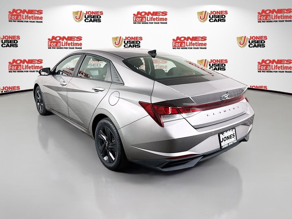 Used 2021 Hyundai Elantra SEL Sedan