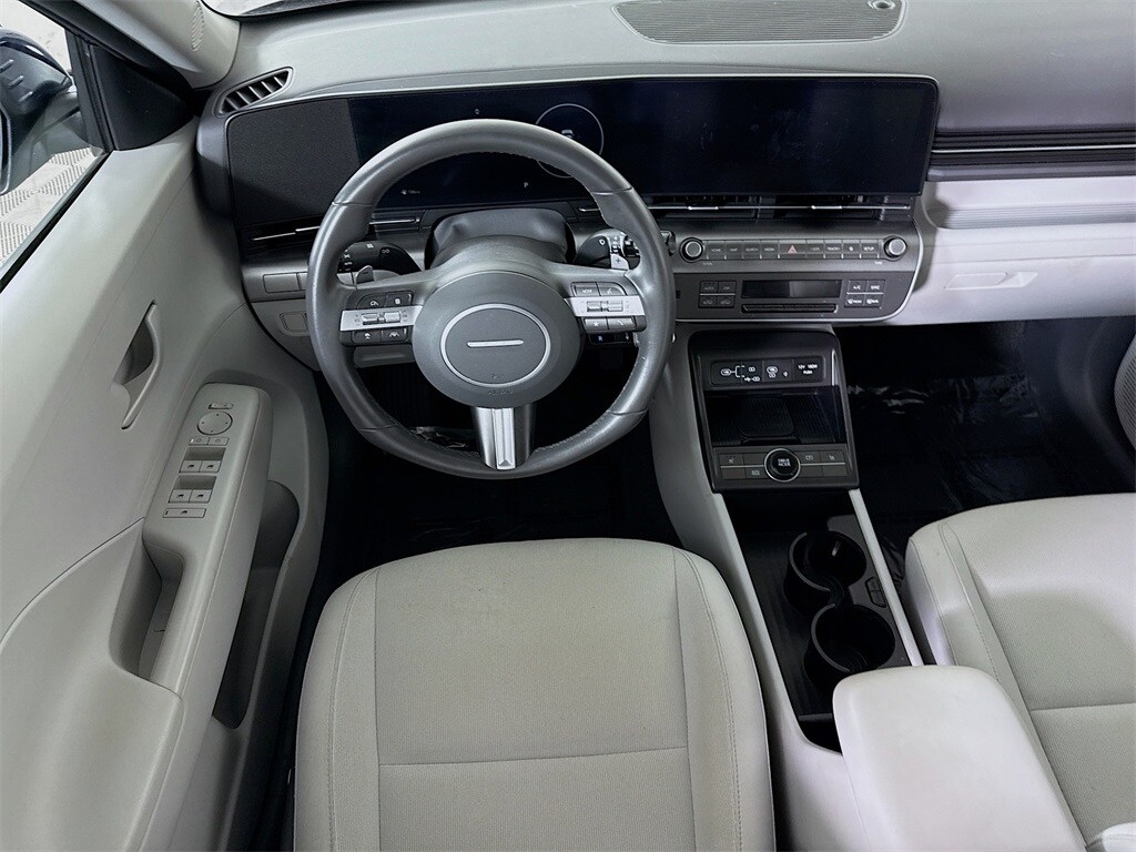 2024 Hyundai Kona SEL photo 3