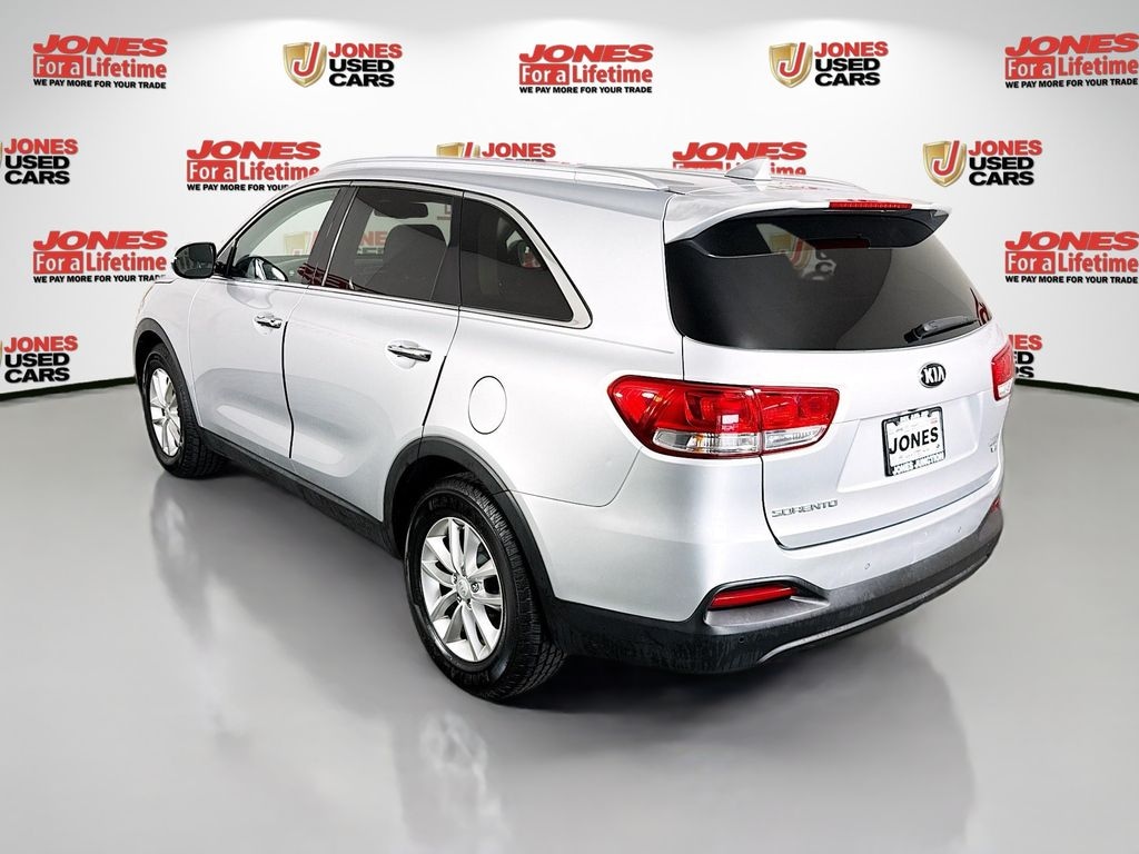Used 2016 Kia Sorento LX SUV