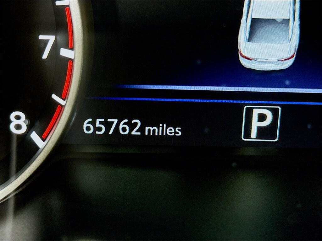 2019 Nissan Maxima SV photo 4