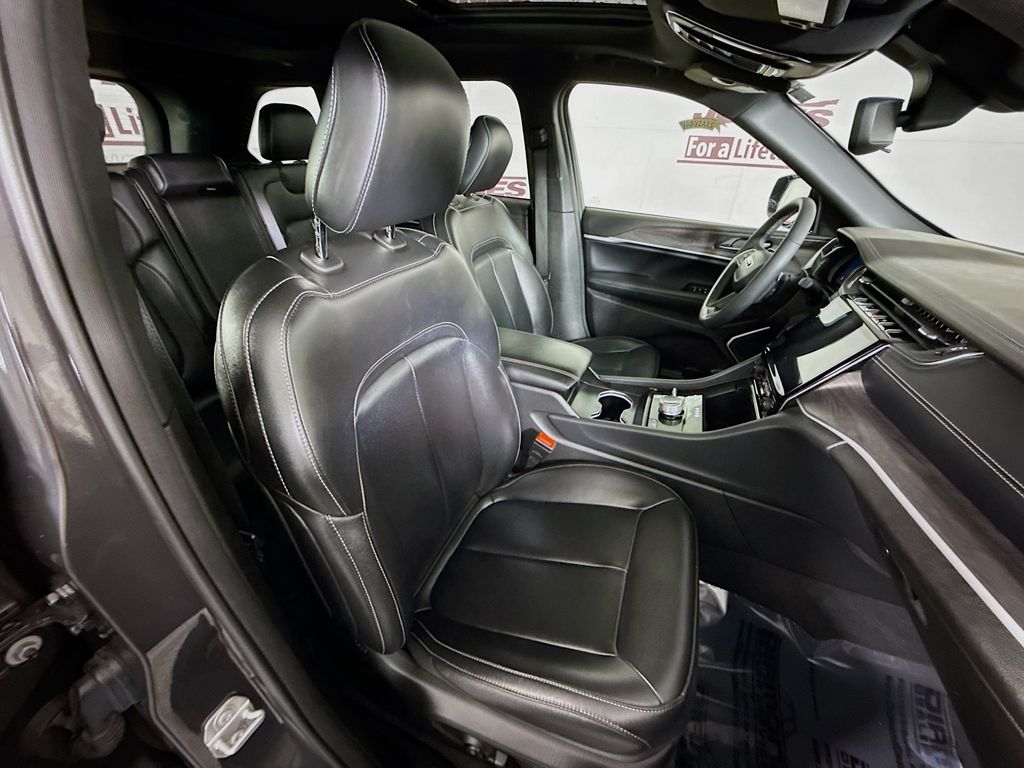 2024 Jeep Grand Cherokee 4xe - Photo 35