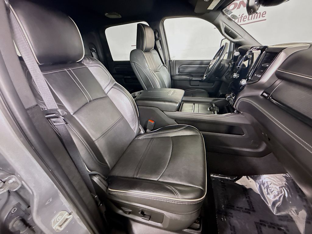 2023 RAM Ram 2500 Pickup Laramie Limited - Photo 33