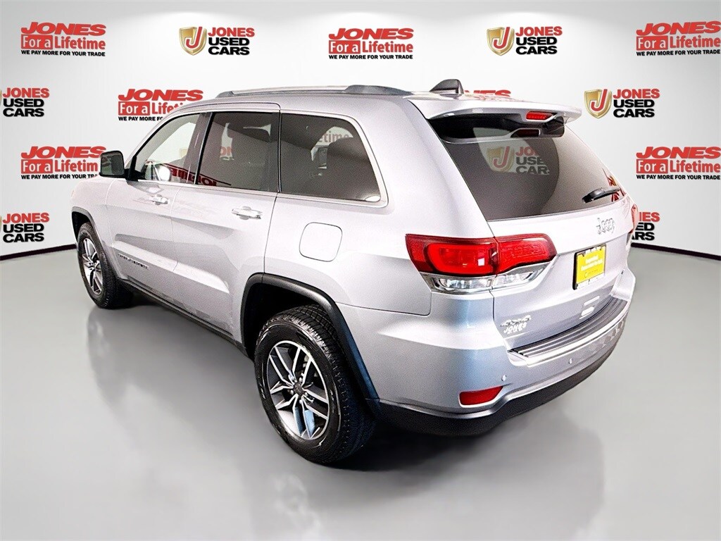 2021 Jeep Grand Cherokee Limited photo 2