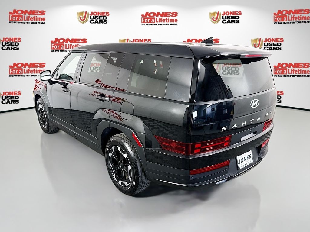 Used 2025 Hyundai Santa Fe SE SUV