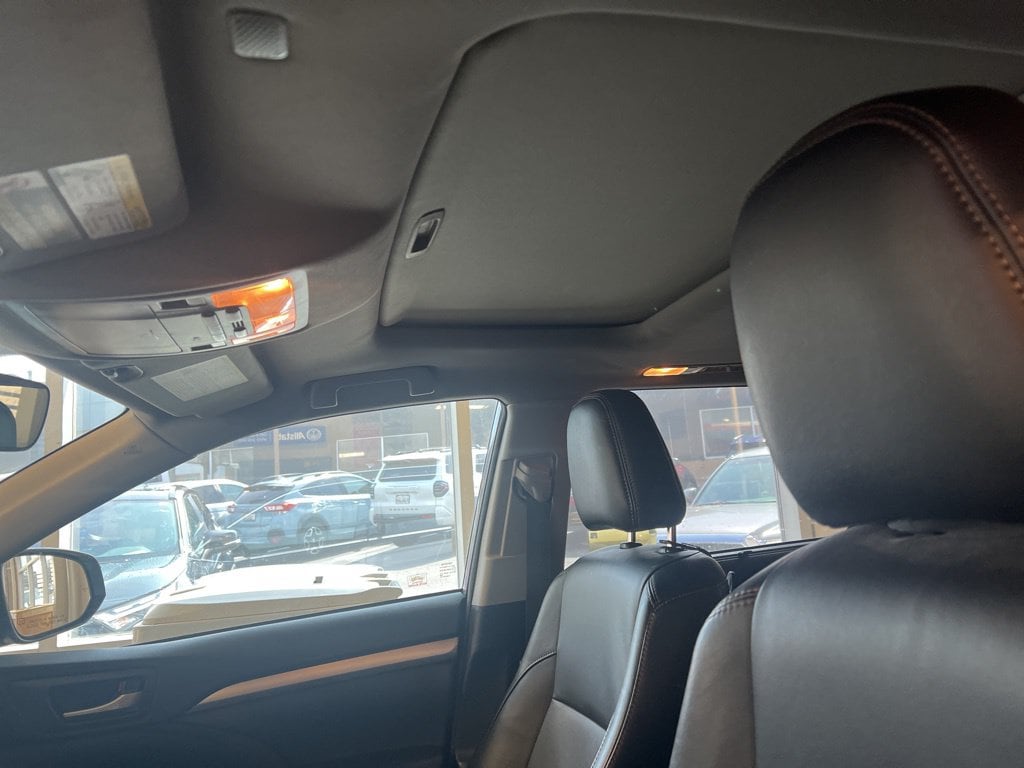 Used 2018 Toyota Highlander XLE SUV