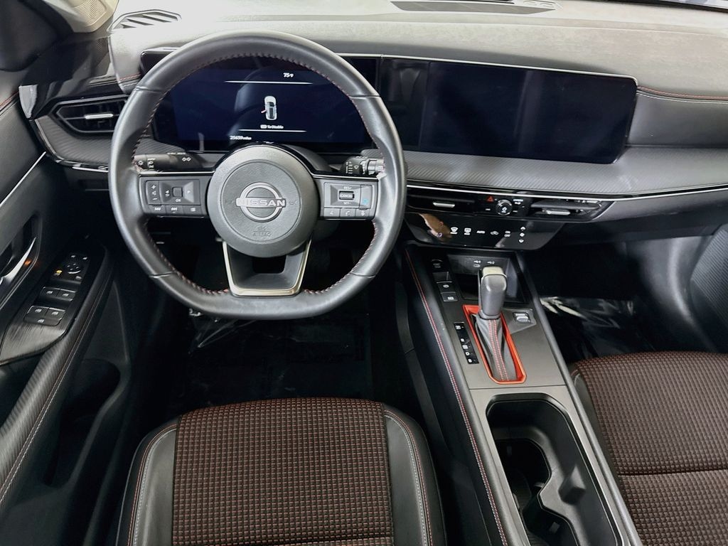 Certified 2025 Nissan Kicks SR SUV