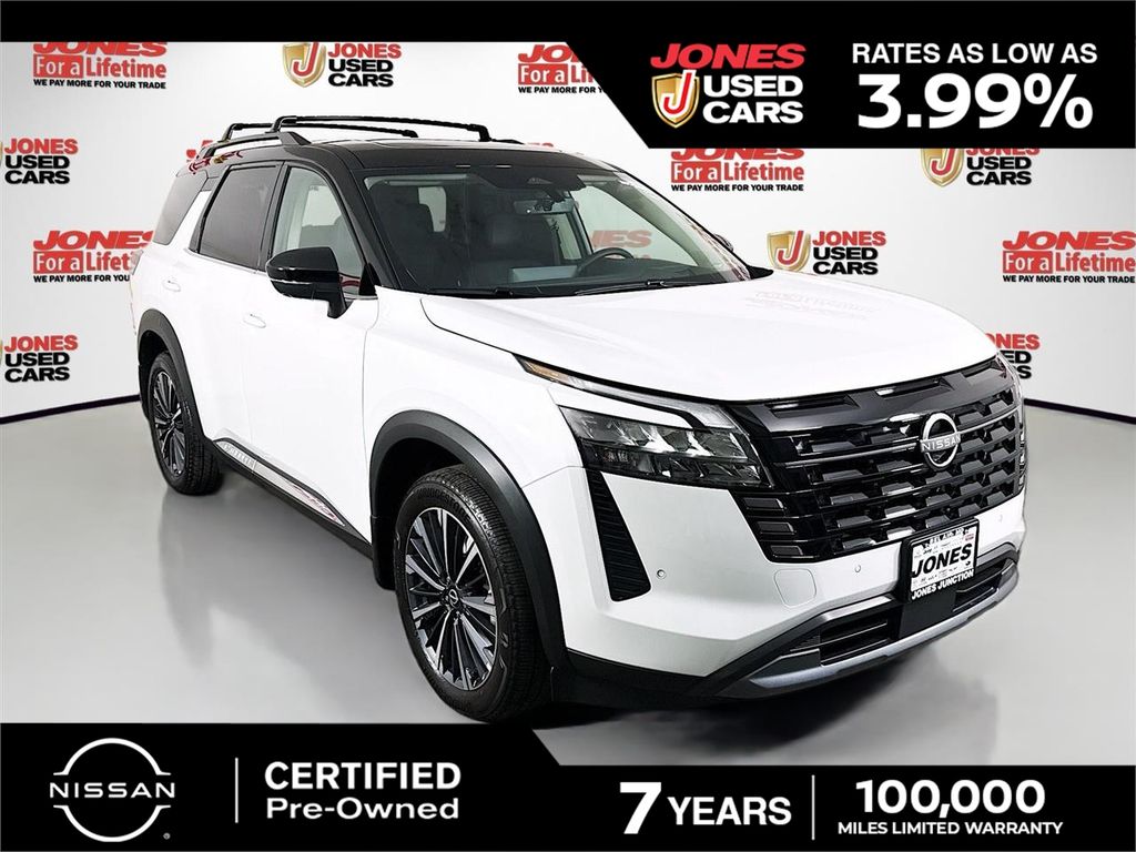 2026 Nissan Pathfinder Platinum 4WD's photo
