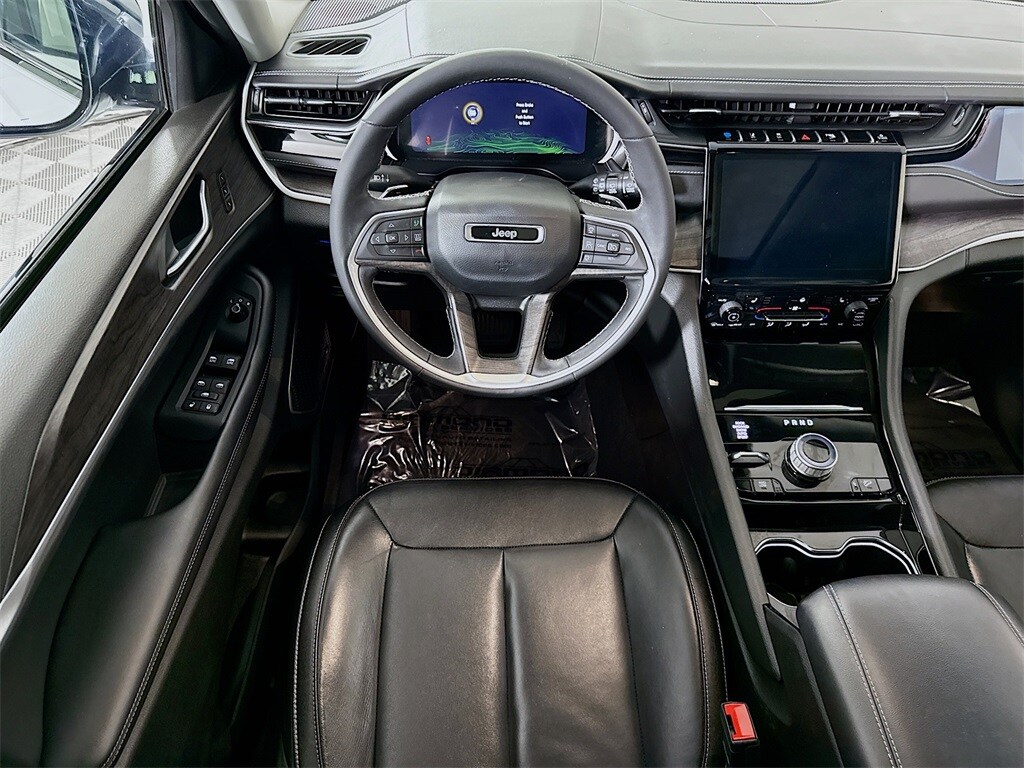 2022 Jeep Cherokee Limited 4xe photo 3