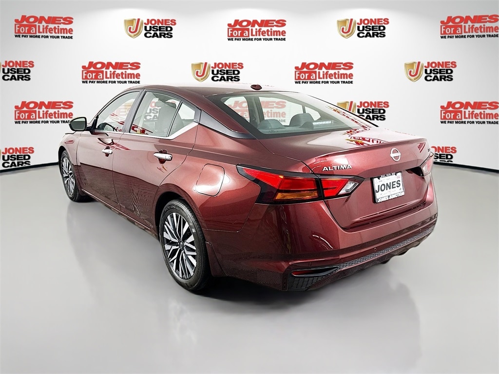 Certified 2024 Nissan Altima 2.5 SV Sedan