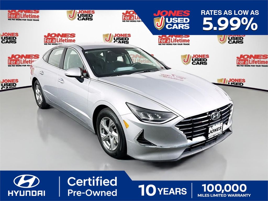 2023 Hyundai Sonata SE's photo