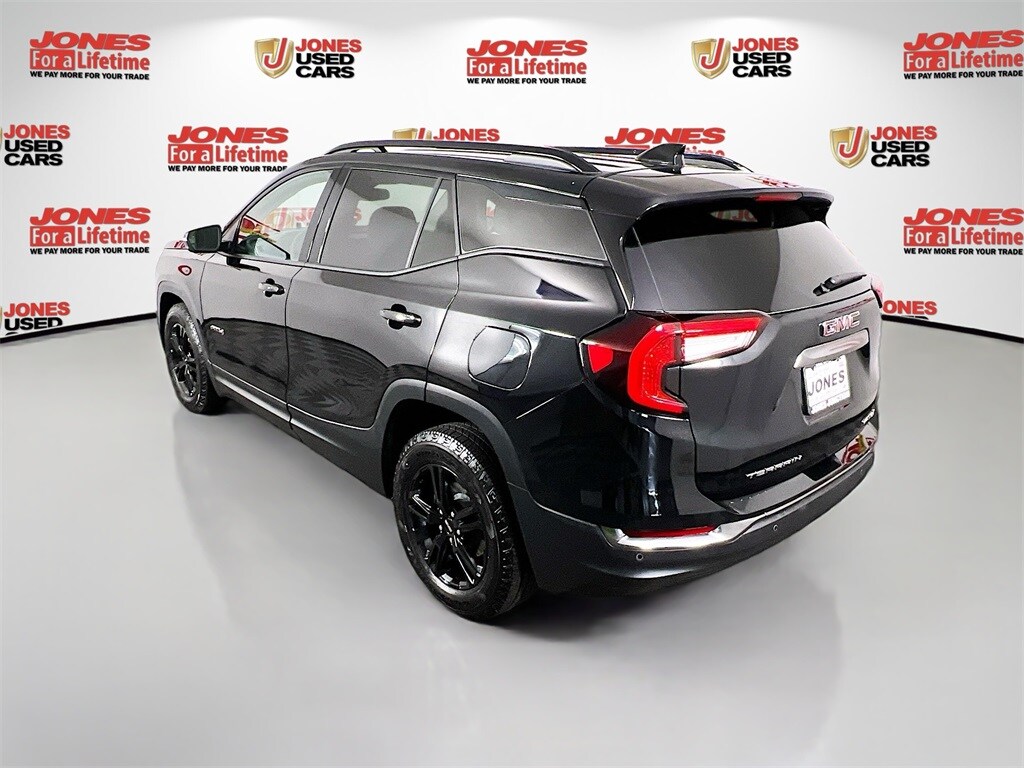 Used 2024 GMC Terrain AT4 SUV