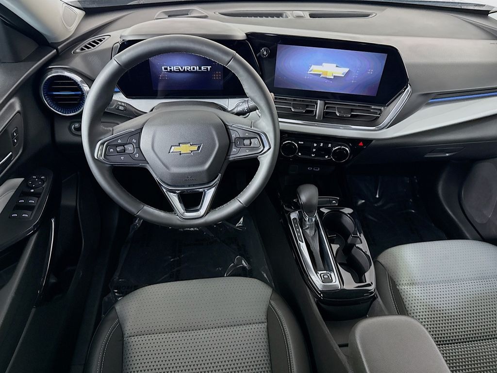 Used 2026 Chevrolet Trax LT SUV