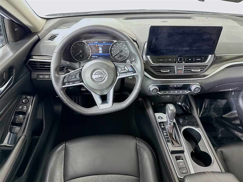2023 Nissan Altima SR VC-Turbo photo 3