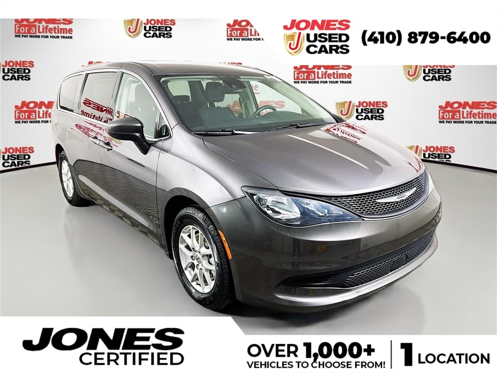2023 Chrysler Voyager Van Passenger Van 