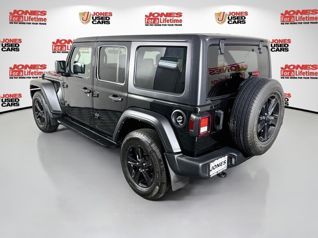 Used 2022 Jeep Wrangler Unlimited Sport Altitude SUV