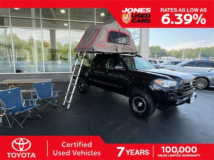 2022 Toyota Tacoma SR Truck Double Cab