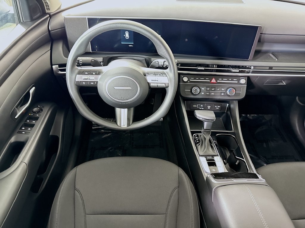 Certified 2025 Hyundai Tucson SE SUV