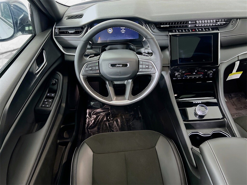 Certified 2025 Jeep Grand Cherokee Altitude X SUV