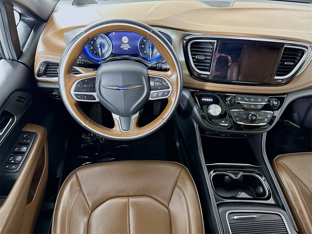 Certified 2021 Chrysler Pacifica Limited Van Passenger Van