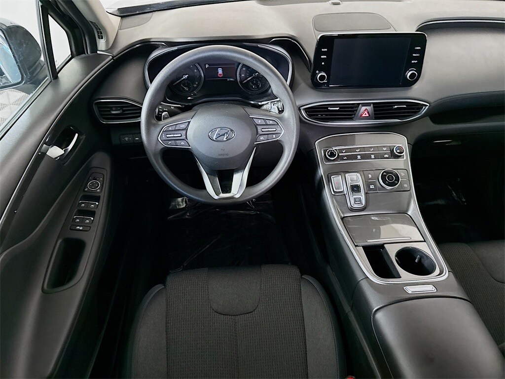 2023 Hyundai Santa Fe SE photo 2