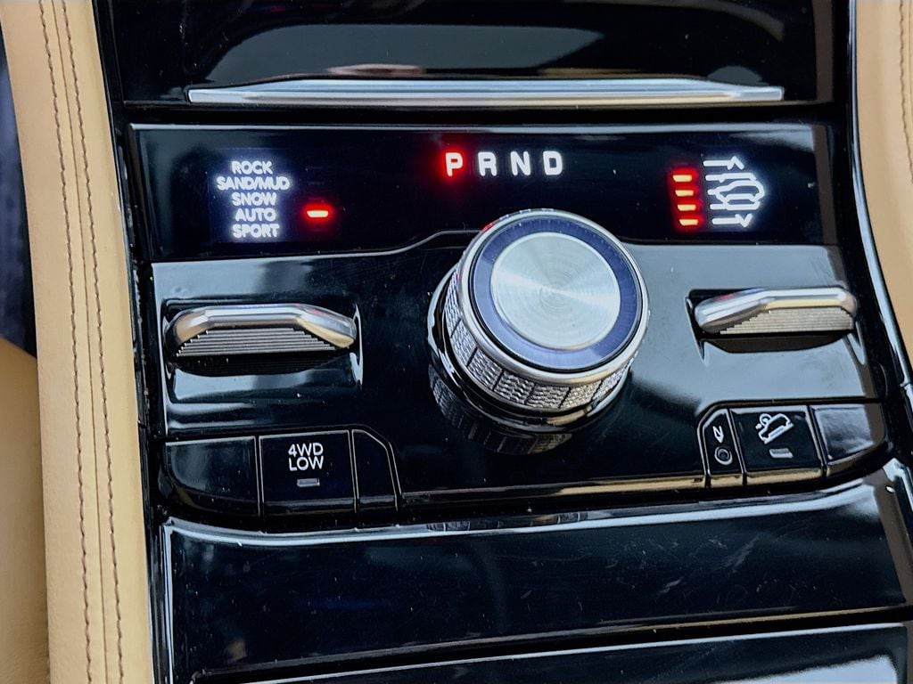 2025 Jeep Grand Cherokee Summit Reserve 4xe - Photo 10