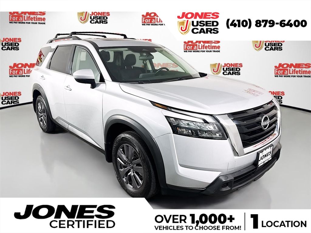 2023 Nissan Pathfinder SV 4WD's photo