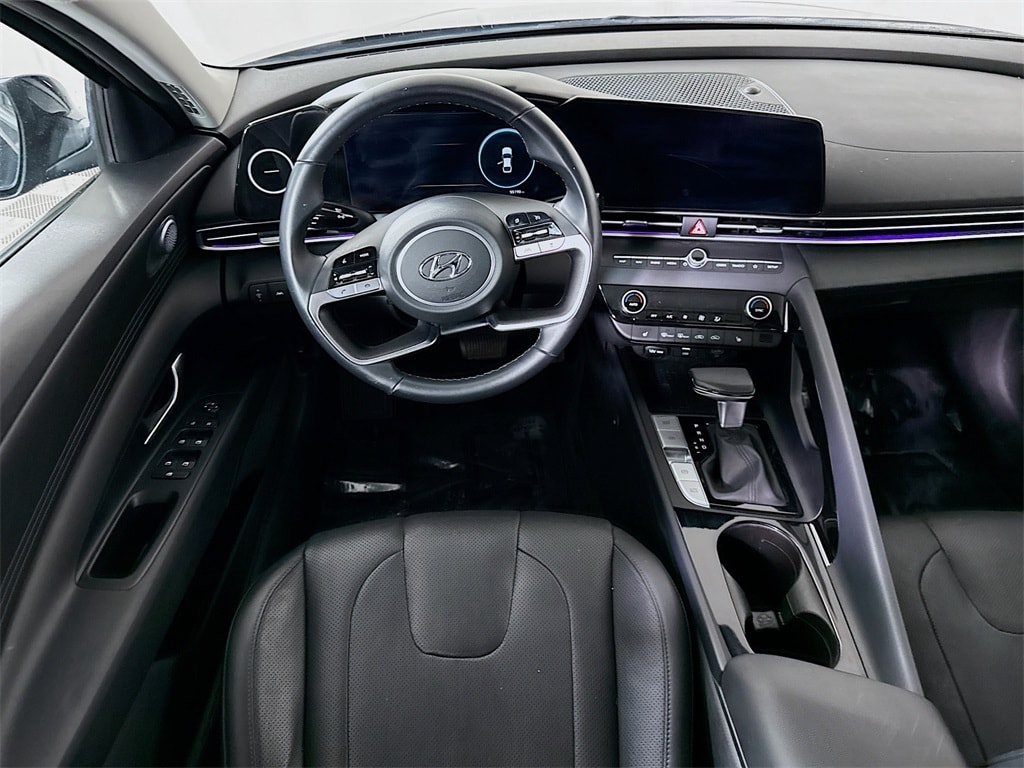 Certified 2022 Hyundai Elantra Limited Sedan