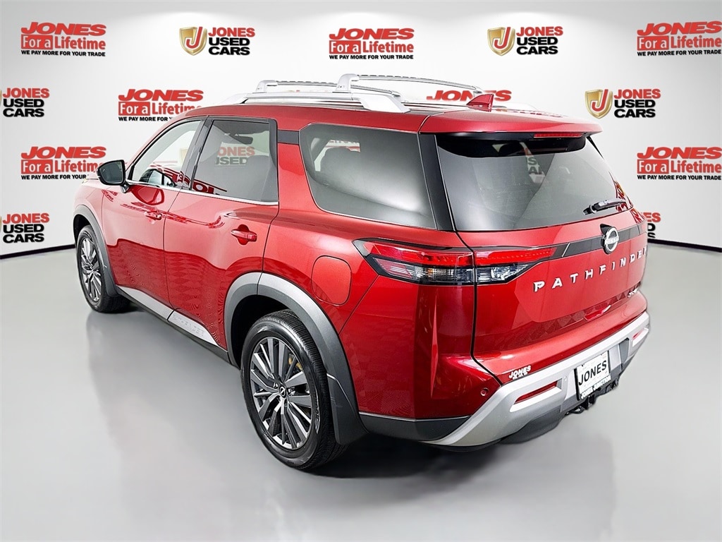 Certified 2024 Nissan Pathfinder SL SUV