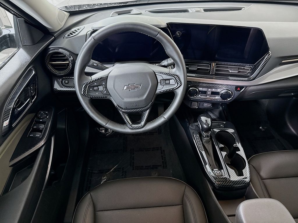 Used 2024 Chevrolet Trax Activ SUV