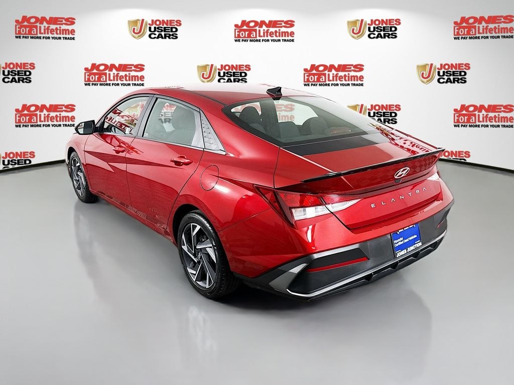 Certified 2025 Hyundai Elantra SEL Sport Sedan